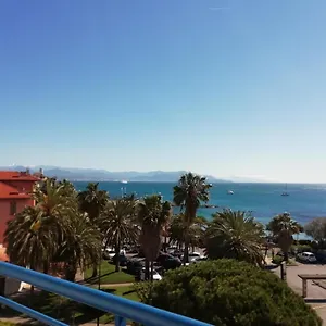 Apartment Rooftop Vue, Antibes