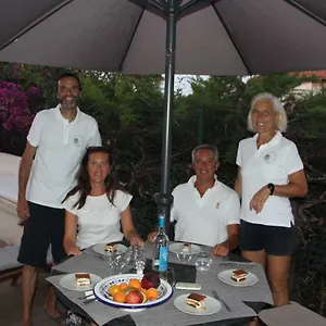 Bed & Breakfast Bessy 10, Antibes