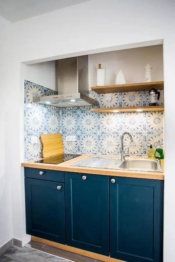 Romantic Sea View Studio, Steps Away From The Beach Antibes Apartment